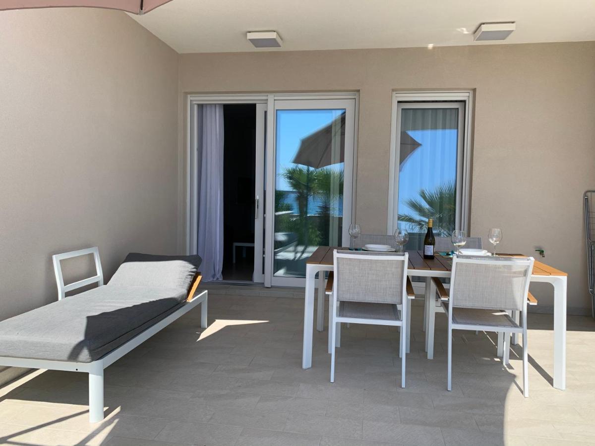 Apartment Garden Mandre Exterior foto
